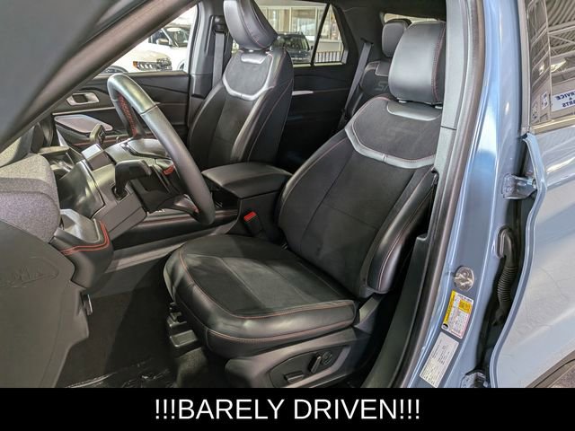 Used 2025 Ford Explorer ST image 12