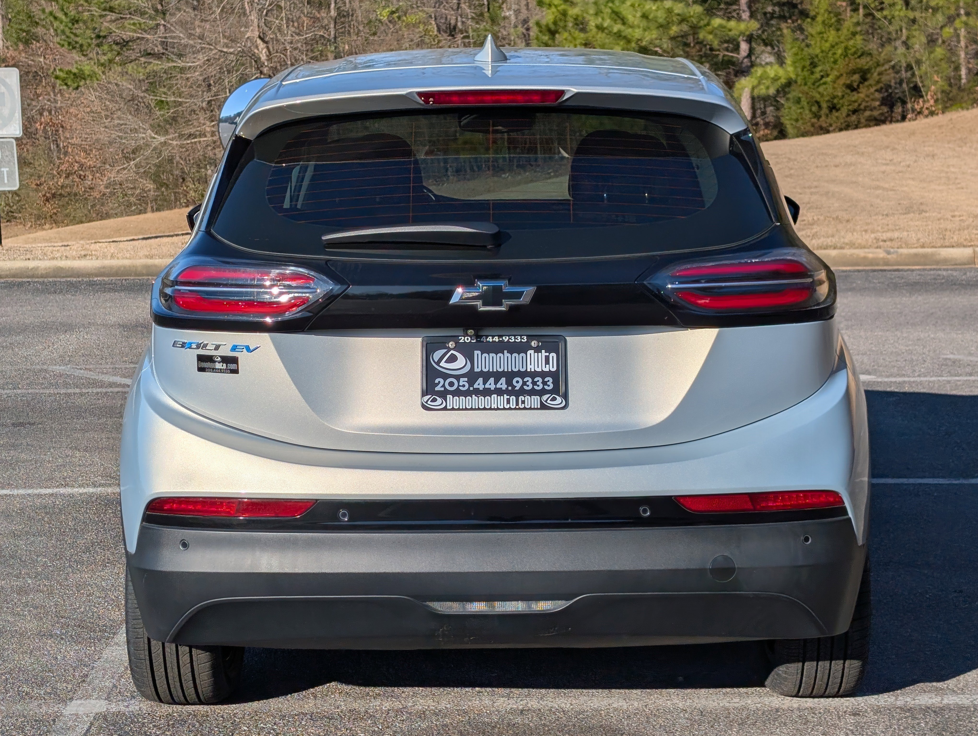 Used 2022 Chevrolet Bolt LT w/ Infotainment Package image 8
