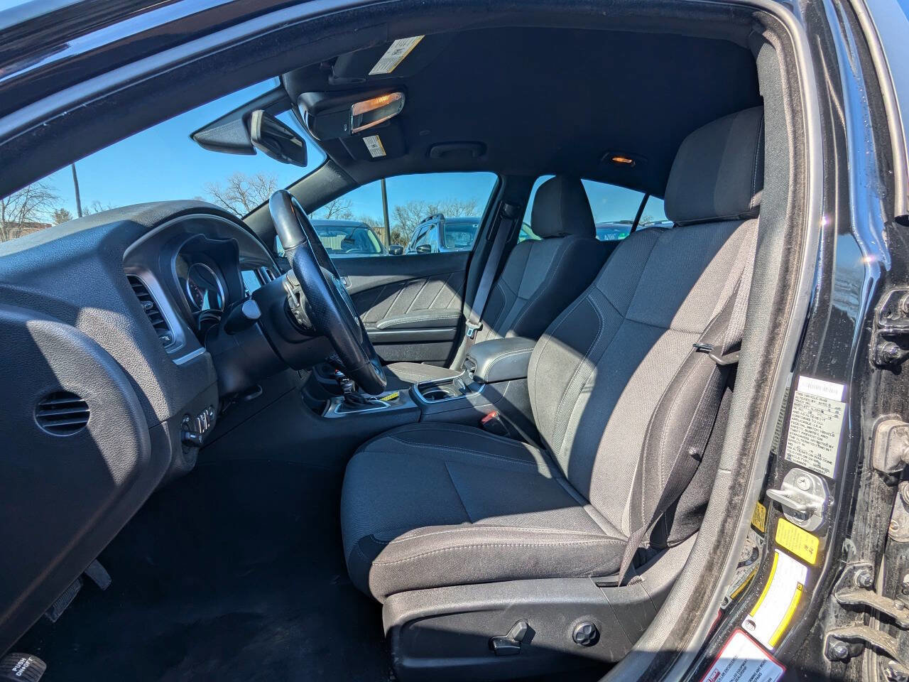 Used 2019 Dodge Charger SXT image 12