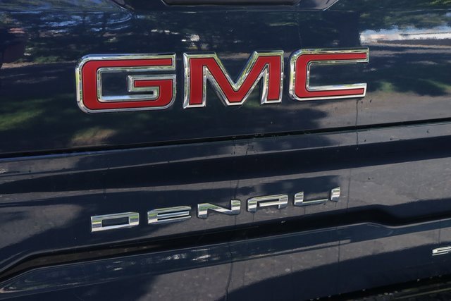 Used 2022 GMC Sierra 1500 Denali w/ Denali Reserve Package image 6