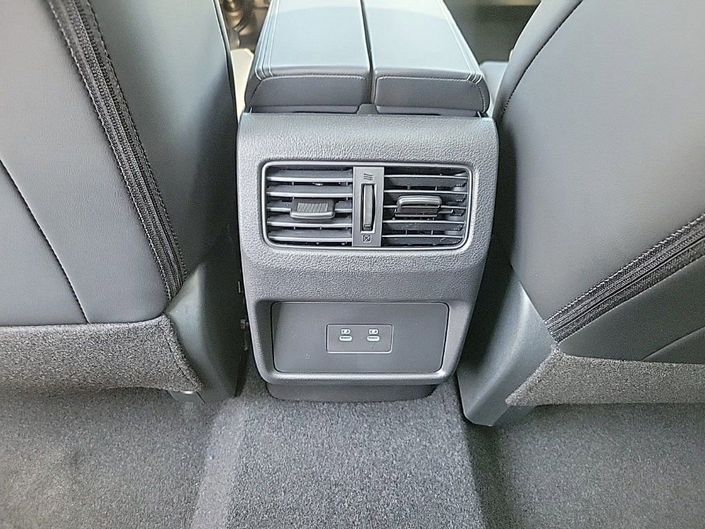 New 2026 Nissan Rogue SV w/ SV Premium Package image 21