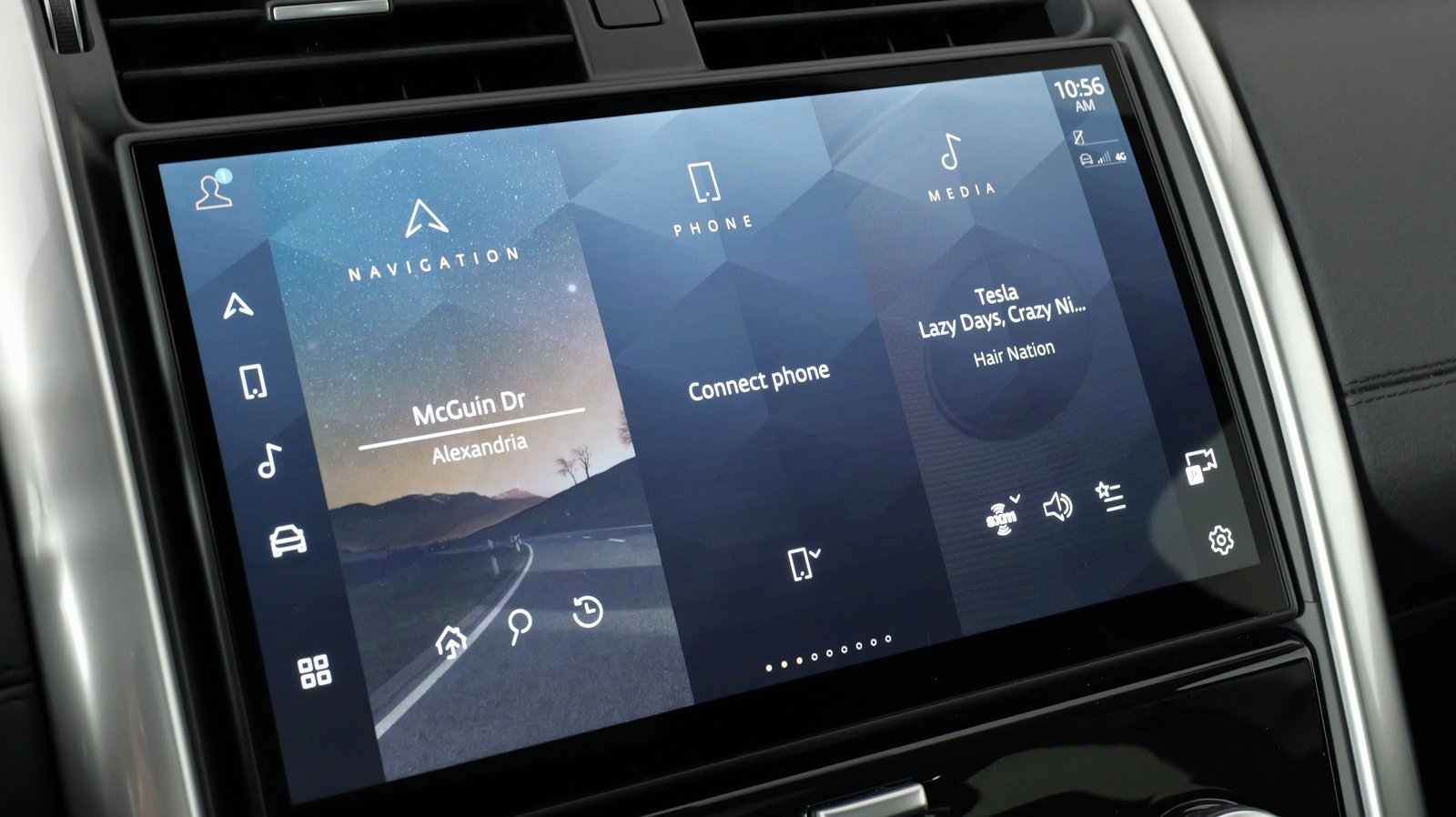 Used 2024 Land Rover Discovery S image 58