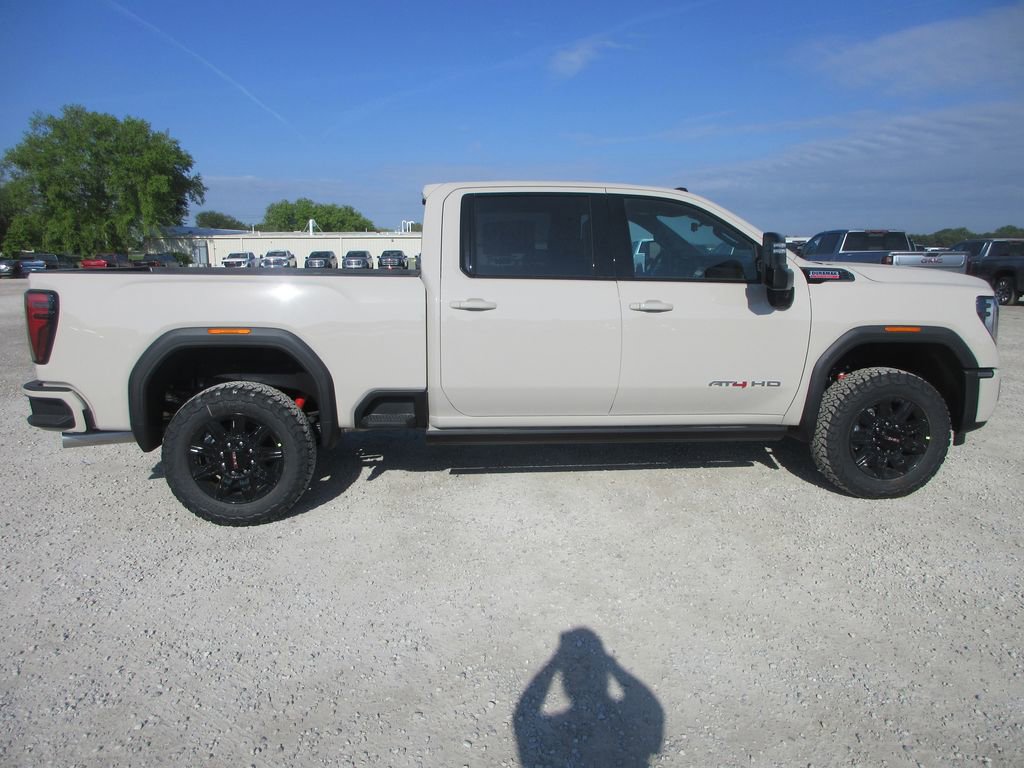 New 2026 GMC Sierra 3500 AT4 w/ AT4 Premium Plus Package AWD/4WD image 3