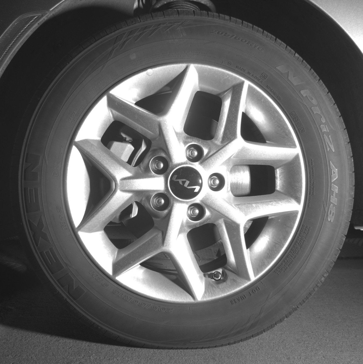 Used 2025 Kia Soul LX w/ LX Technology Package image 12