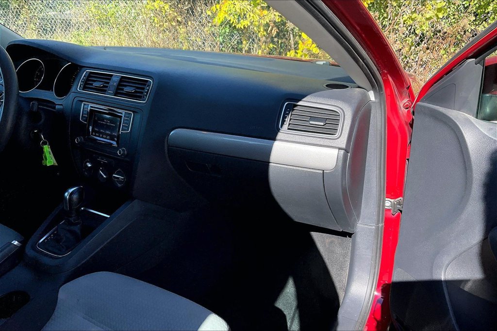Used 2017 Volkswagen Jetta S FWD image 16