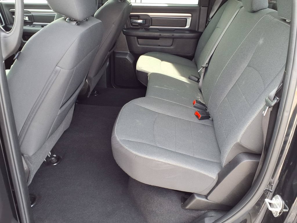 Used 2024 RAM 1500 Warlock AWD/4WD image 21