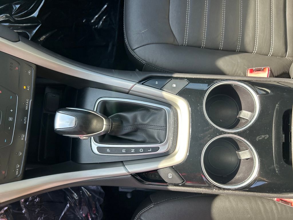 Used 2014 Ford Fusion Energi SE FWD image 27