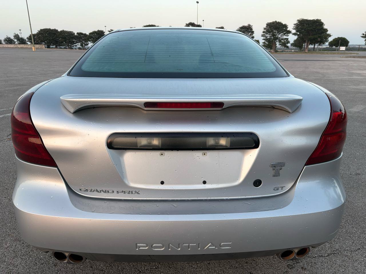 Used 2004 Pontiac Grand Prix GT2 FWD image 8