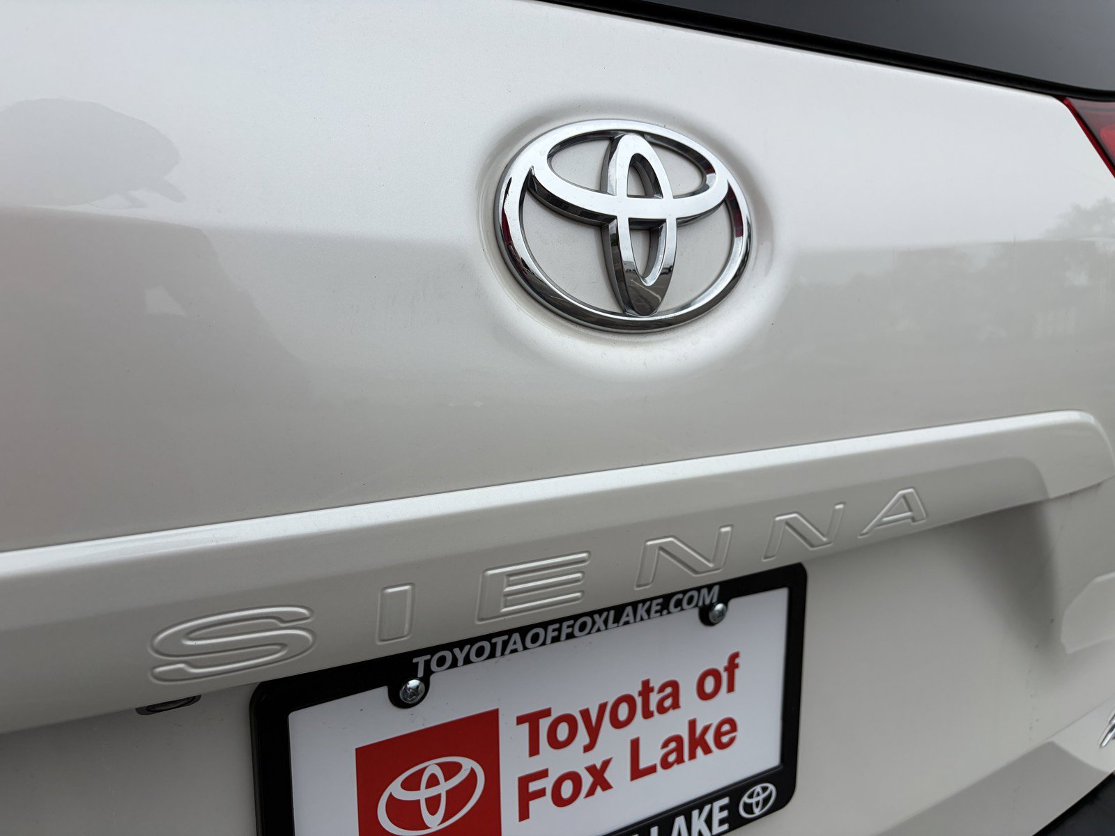 Used 2020 Toyota Sienna XLE w/ XLE Navigation Package AWD/4WD image 31