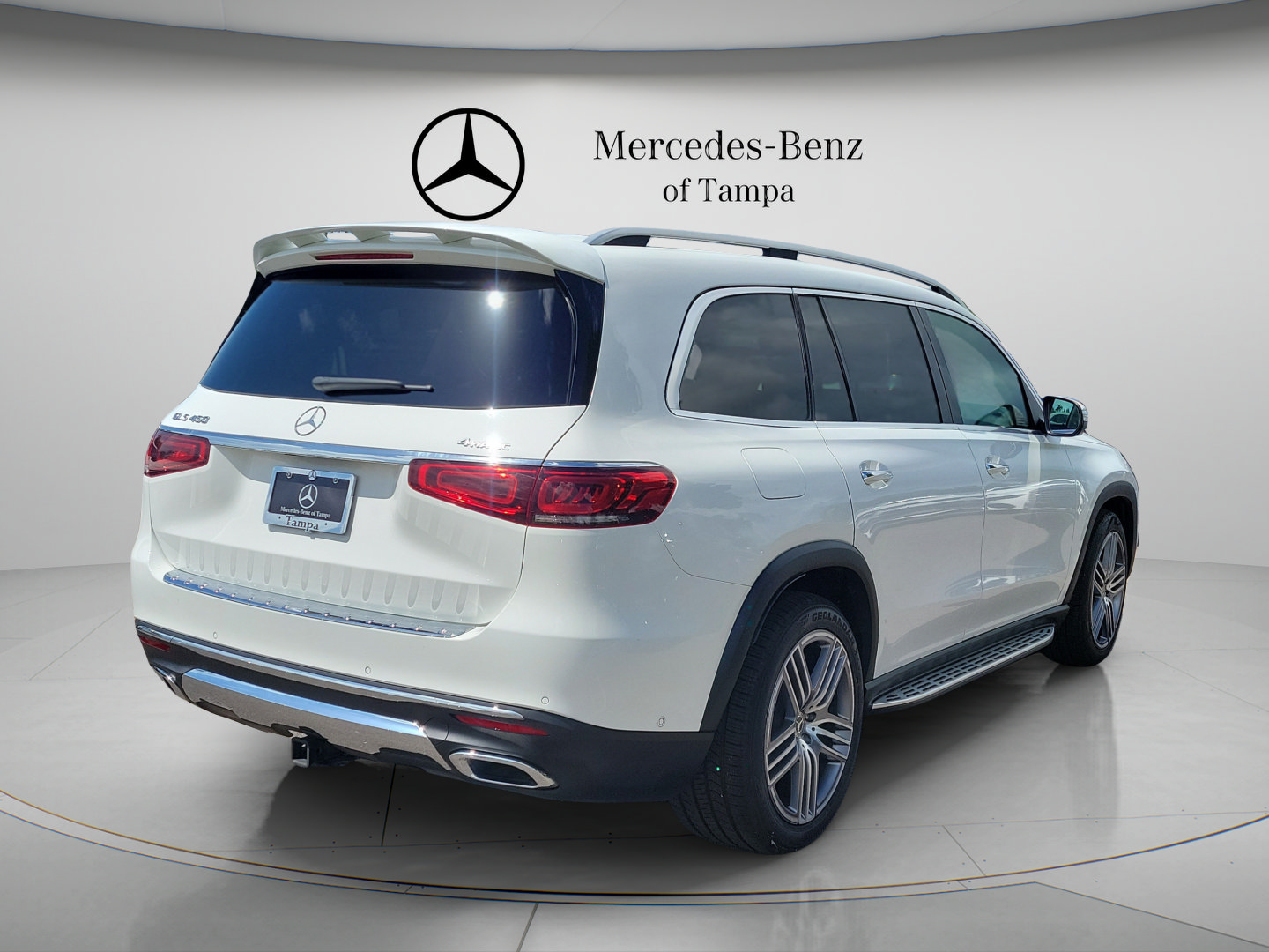 Used 2022 Mercedes-Benz GLS 450 4MATIC image 3