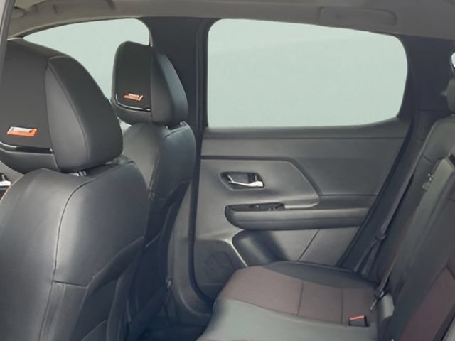 New 2026 Nissan Kicks SR w/ SR Premium Package AWD/4WD image 25