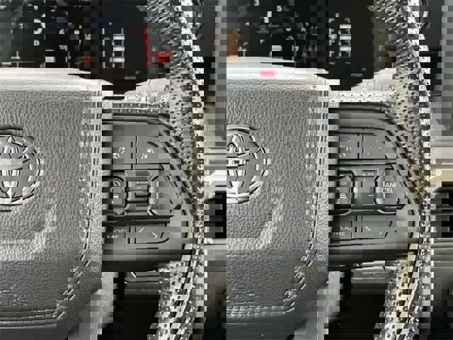 Used 2025 Toyota Tacoma SR5 image 9