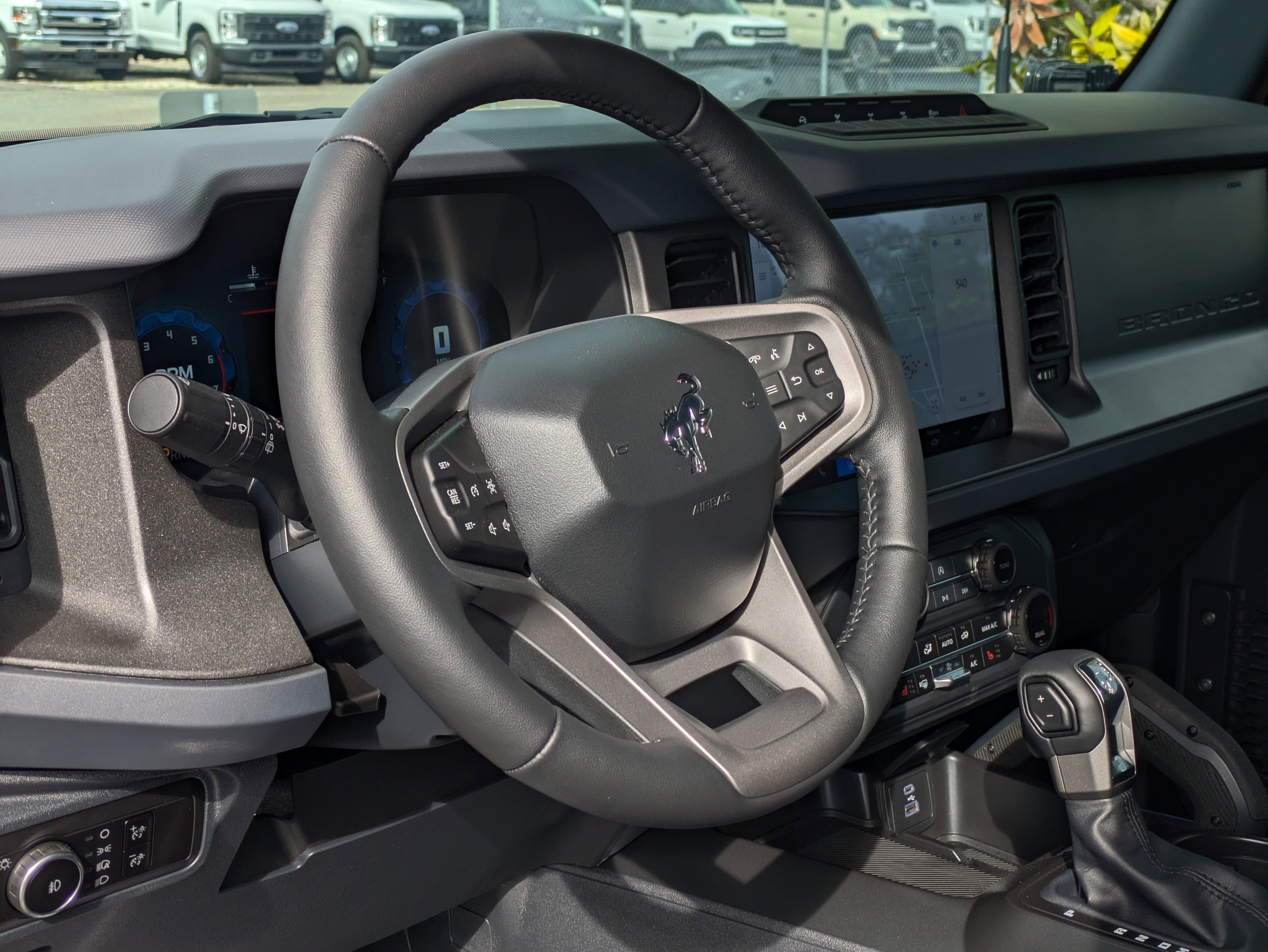New 2025 Ford Bronco Badlands image 49