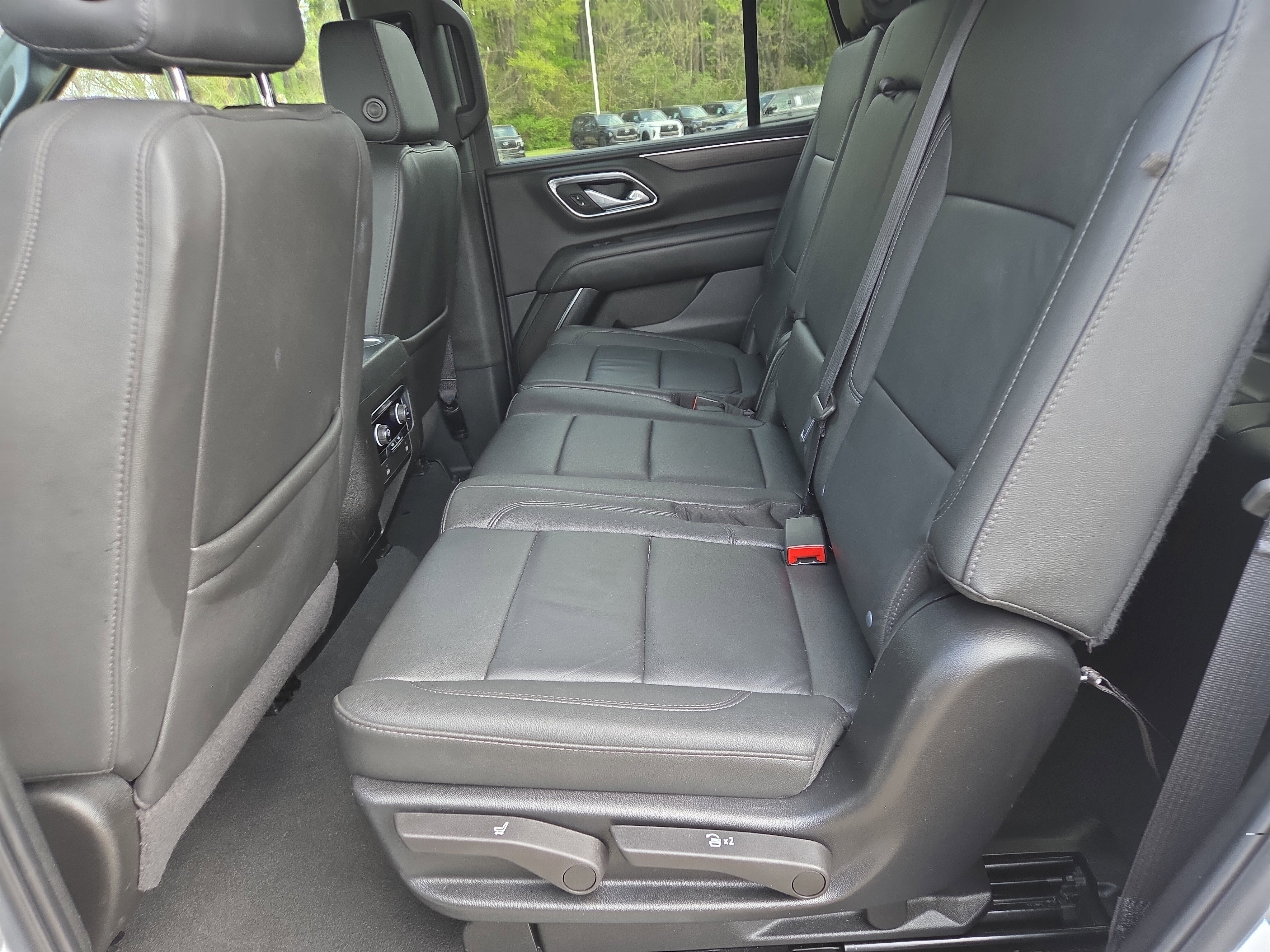 Used 2024 Chevrolet Tahoe LT image 7