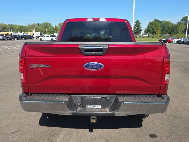 Used 2015 Ford F150 XLT w/ Equipment Group 301A Mid AWD/4WD image 9