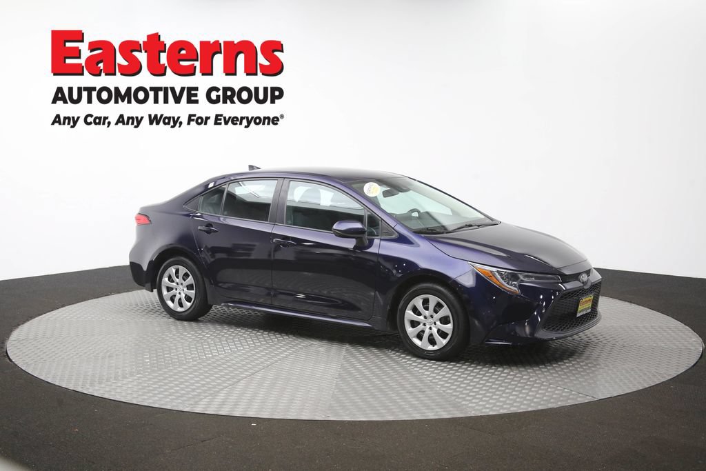 Used 2021 Toyota Corolla LE FWD image 47