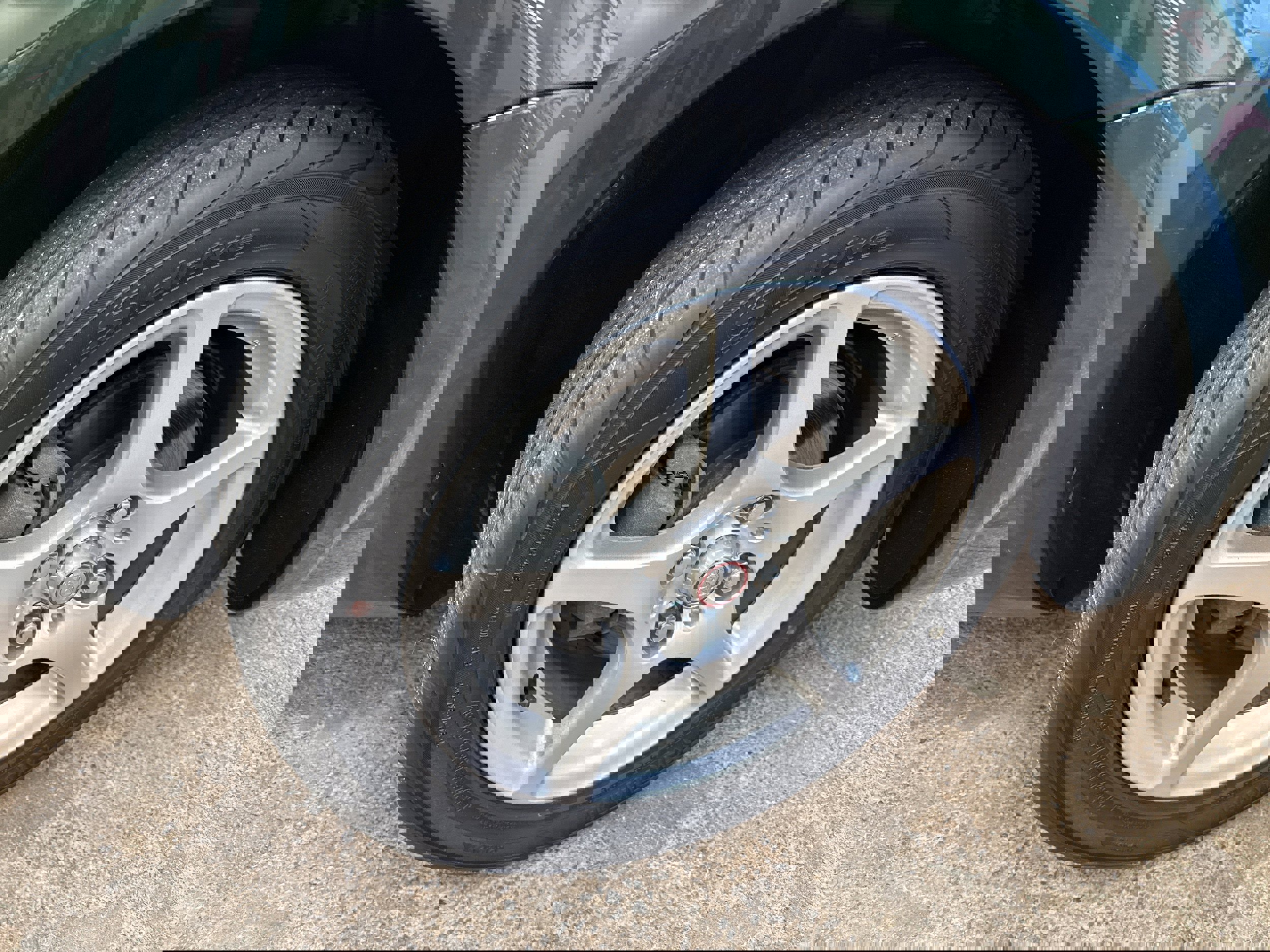 Used 2002 Toyota MR2 image 12