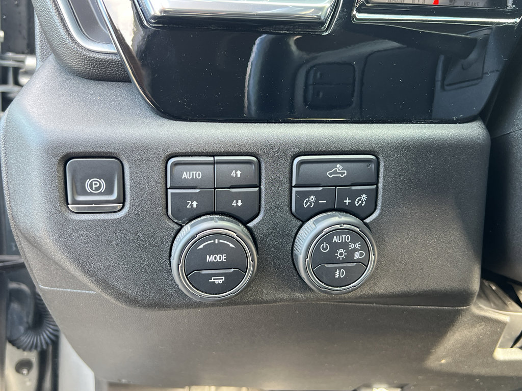 Used 2023 Chevrolet Silverado 1500 RST w/ Z71 Off-Road Package image 17