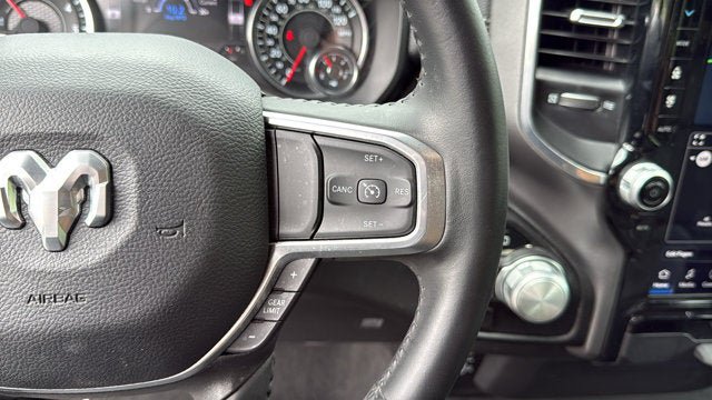 Used 2023 RAM 1500 Laramie AWD/4WD image 17
