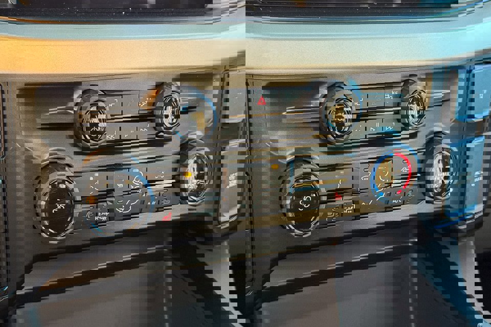 New 2026 Ford F250 XLT w/ XLT Premium Package image 44