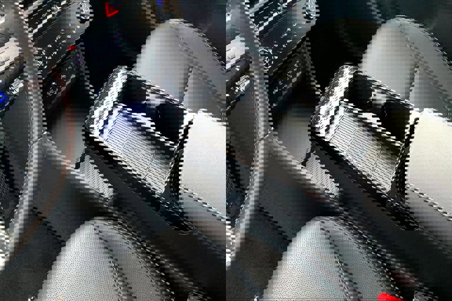 Used 2025 Hyundai Tucson Limited FWD image 17