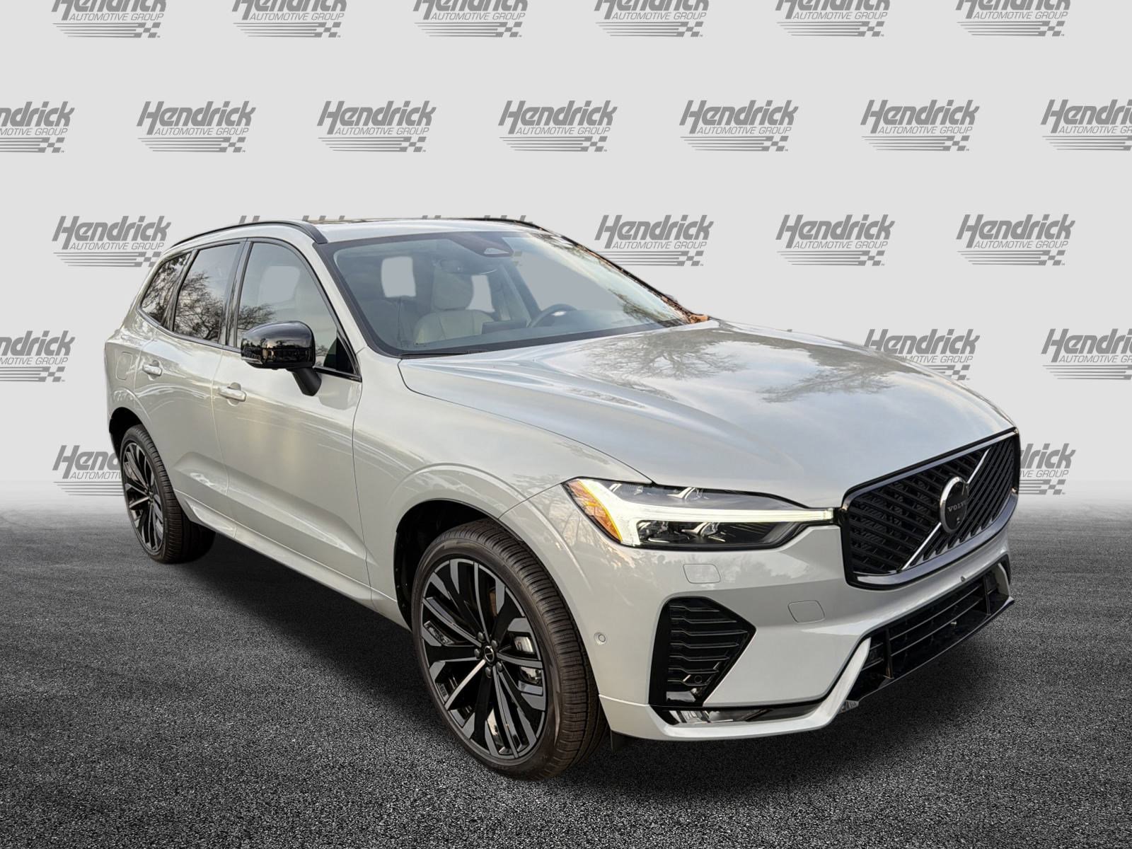 Used 2026 Volvo XC60 B5 Ultra w/ Protection Package Premier image 2