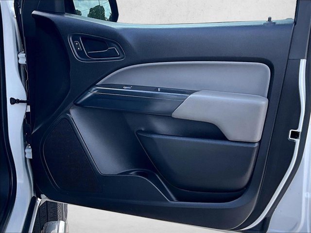 Used 2018 Chevrolet Colorado W/T RWD image 18