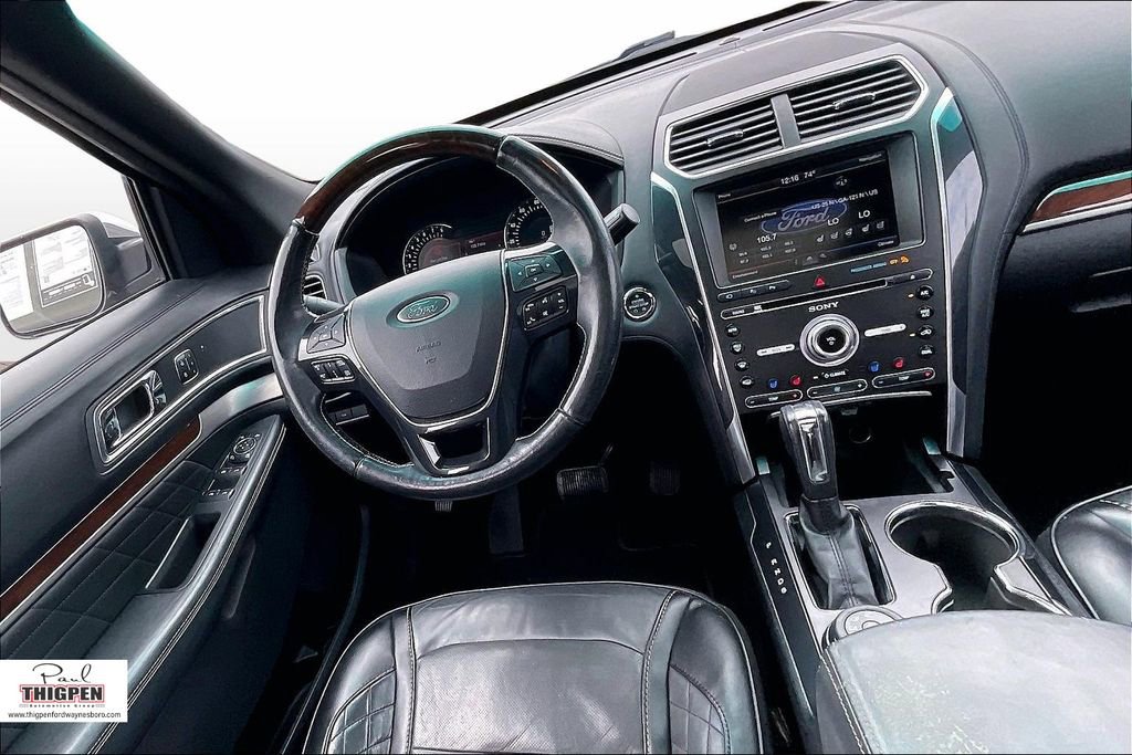 Used 2016 Ford Explorer Platinum image 5
