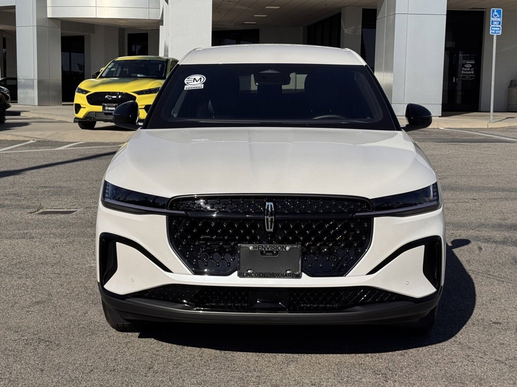 Used 2025 Lincoln Nautilus Premier w/ Jet Appearance Package image 6