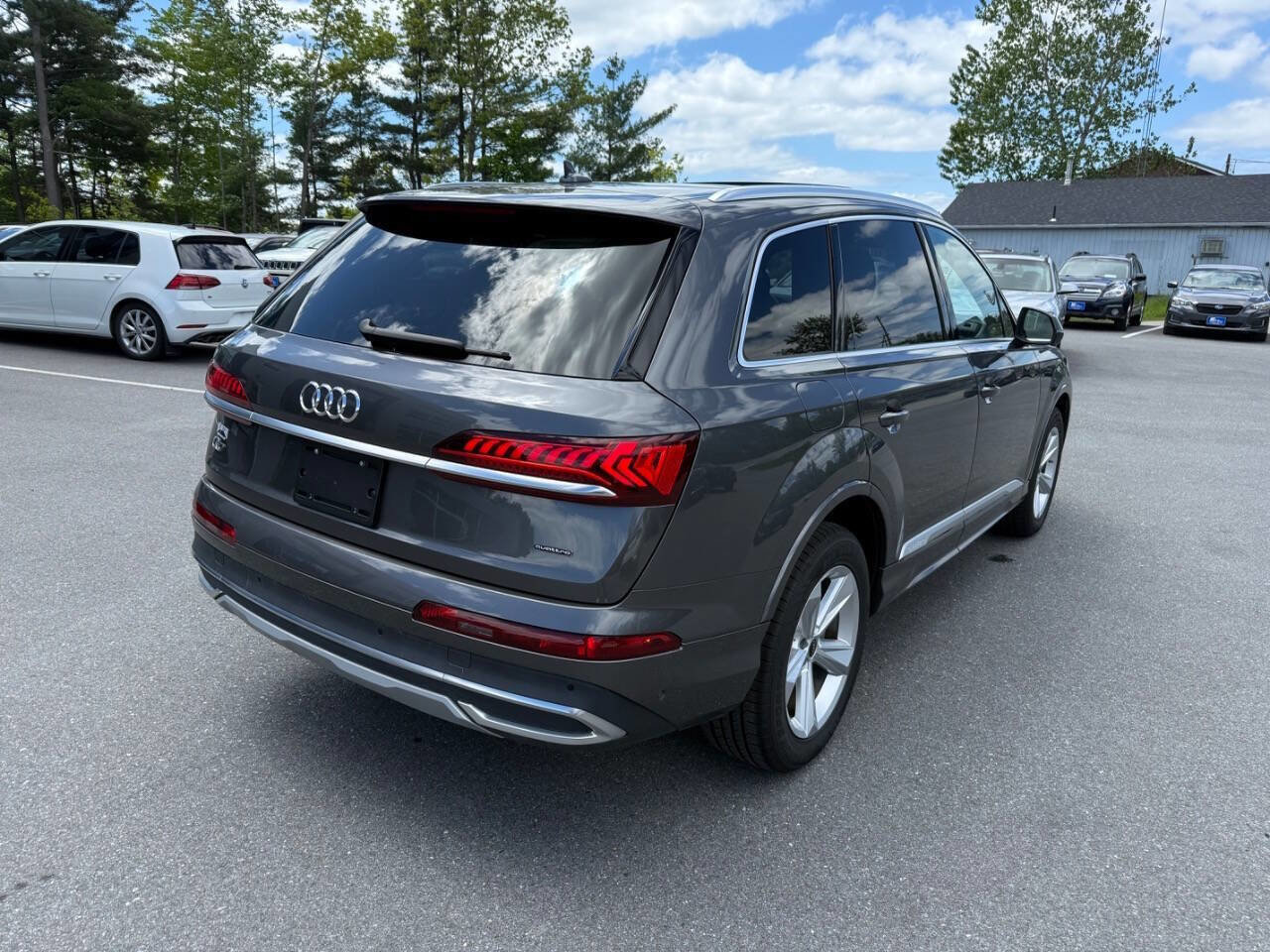 Used 2023 Audi Q7 2.0T Premium Plus w/ Premium Plus Package AWD/4WD image 6