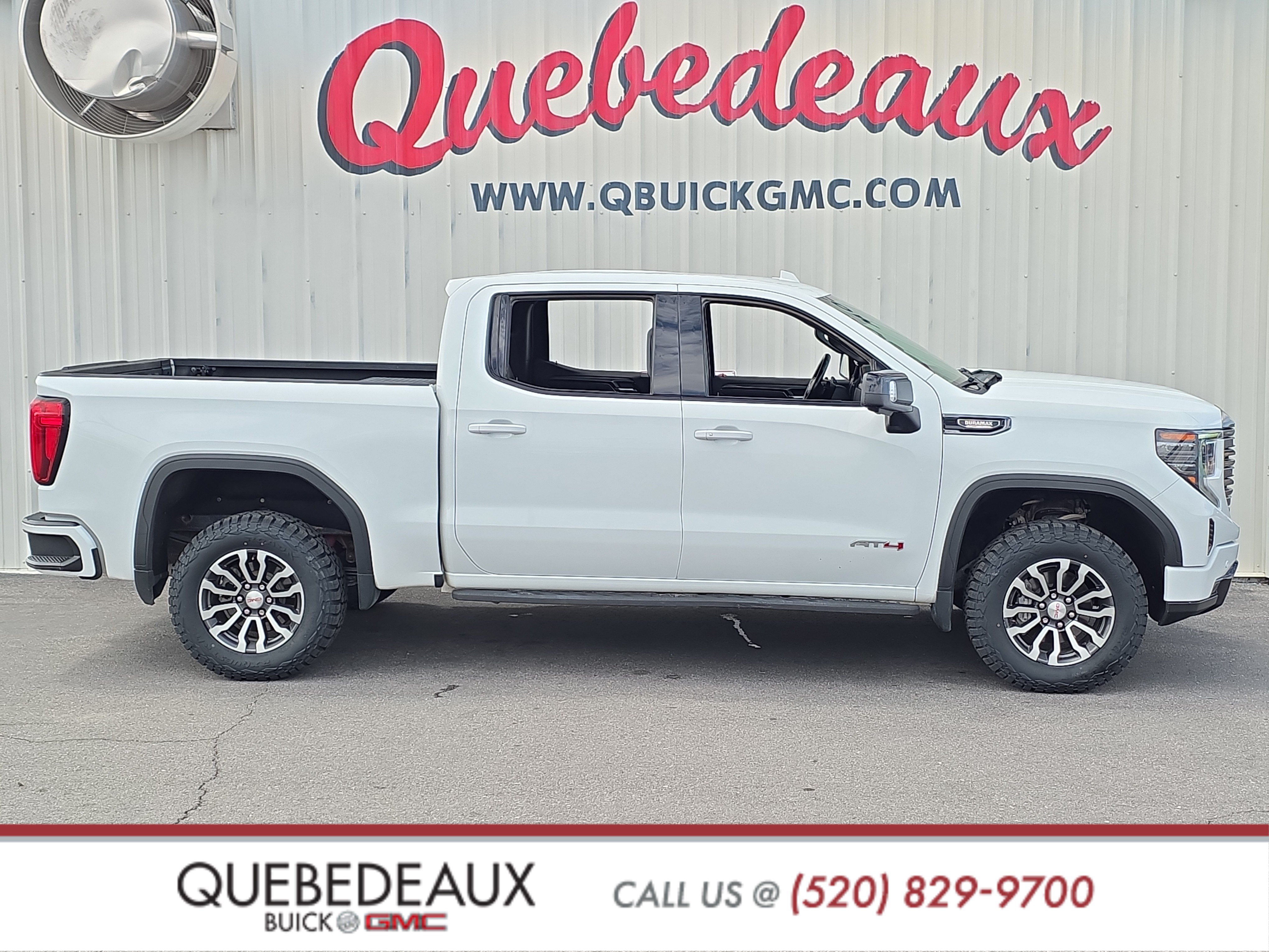 Used 2023 GMC Sierra 1500 AT4 w/ Technology Package AWD/4WD image 7
