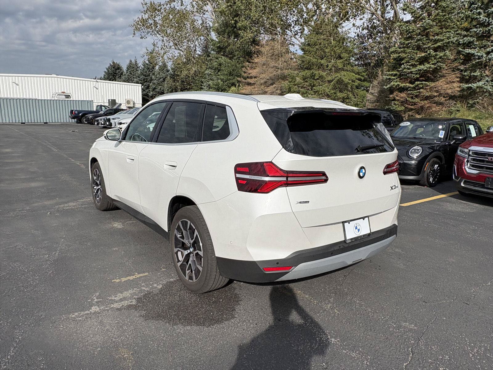 New 2026 BMW X3 xDrive30i w/ Premium Package AWD/4WD image 5