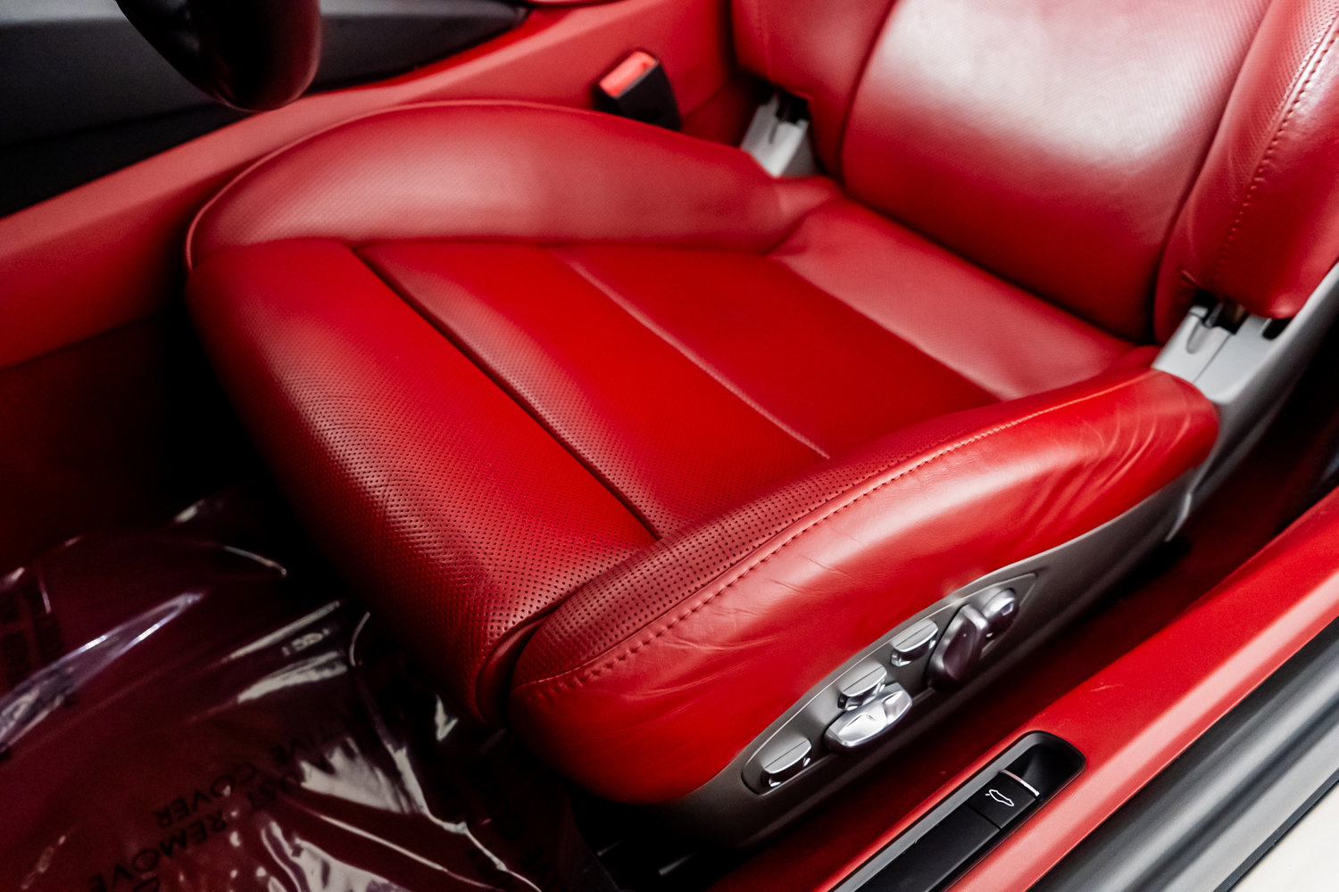 Used 2016 Porsche 911 Turbo S image 15