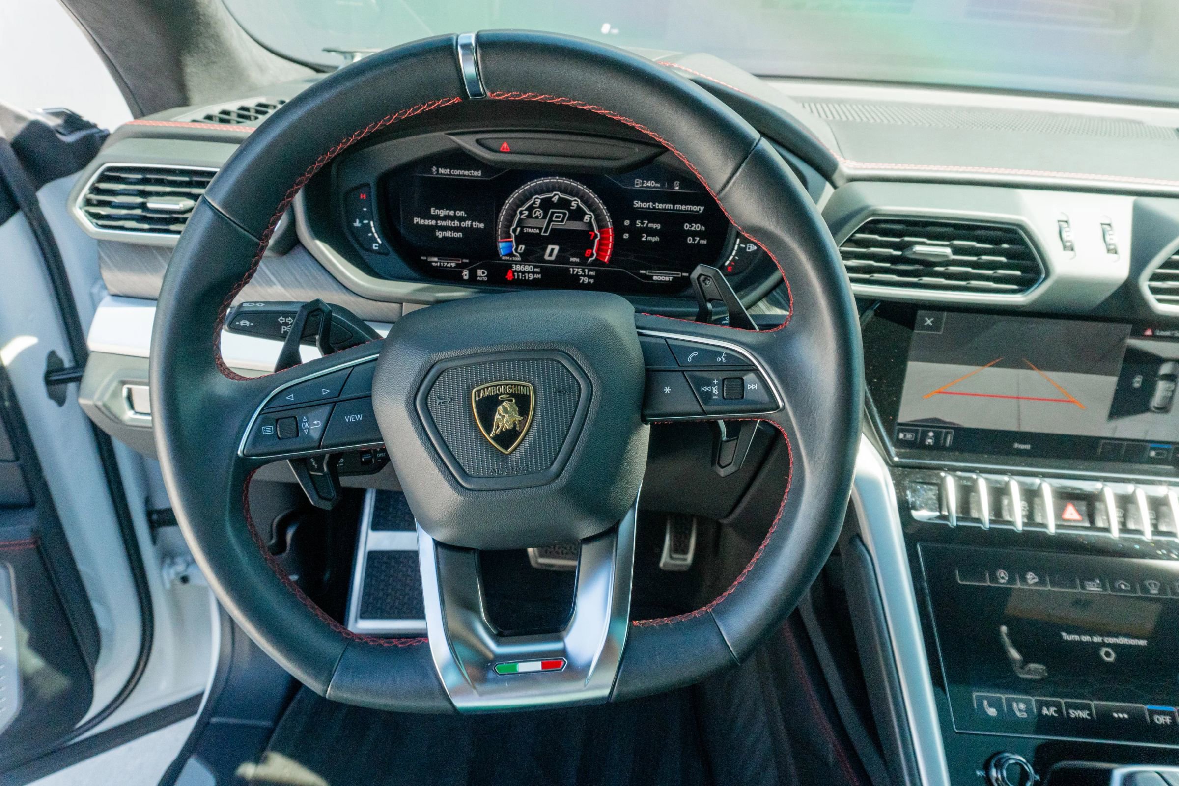 Used 2021 Lamborghini Urus image 66