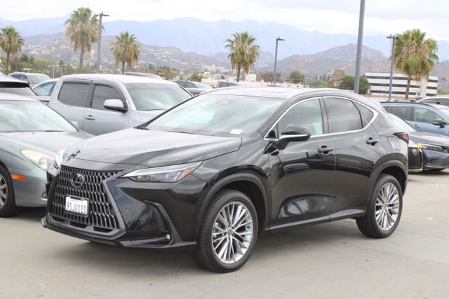 Certified 2025 Lexus NX 350h AWD w/ Cold Area Package image 3