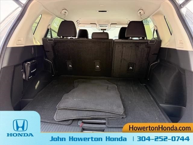 Used 2024 Nissan Rogue SV AWD/4WD image 14
