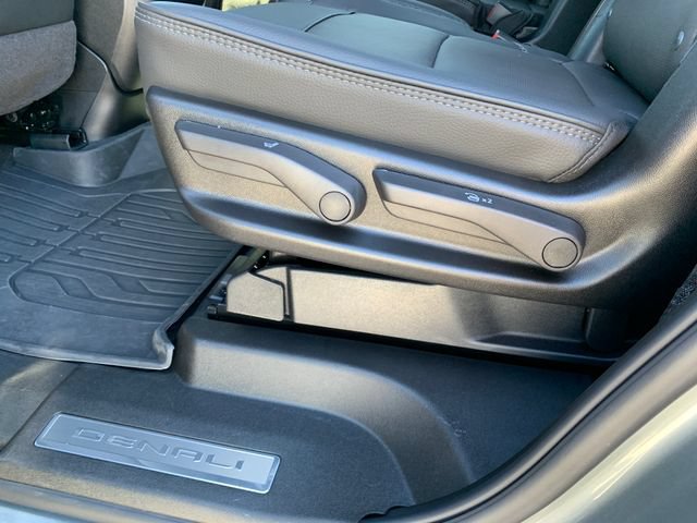 Certified 2026 GMC Yukon Denali w/ LPO, Floor Liner Package AWD/4WD image 17