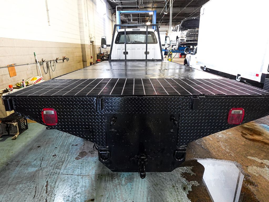 Used 2019 Ford F750 2WD Regular Cab Super Duty image 5