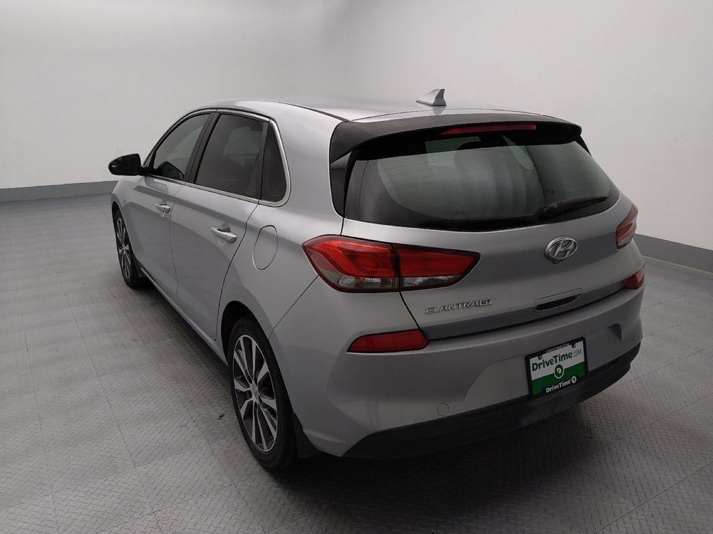 Used 2020 Hyundai Elantra GT FWD image 5