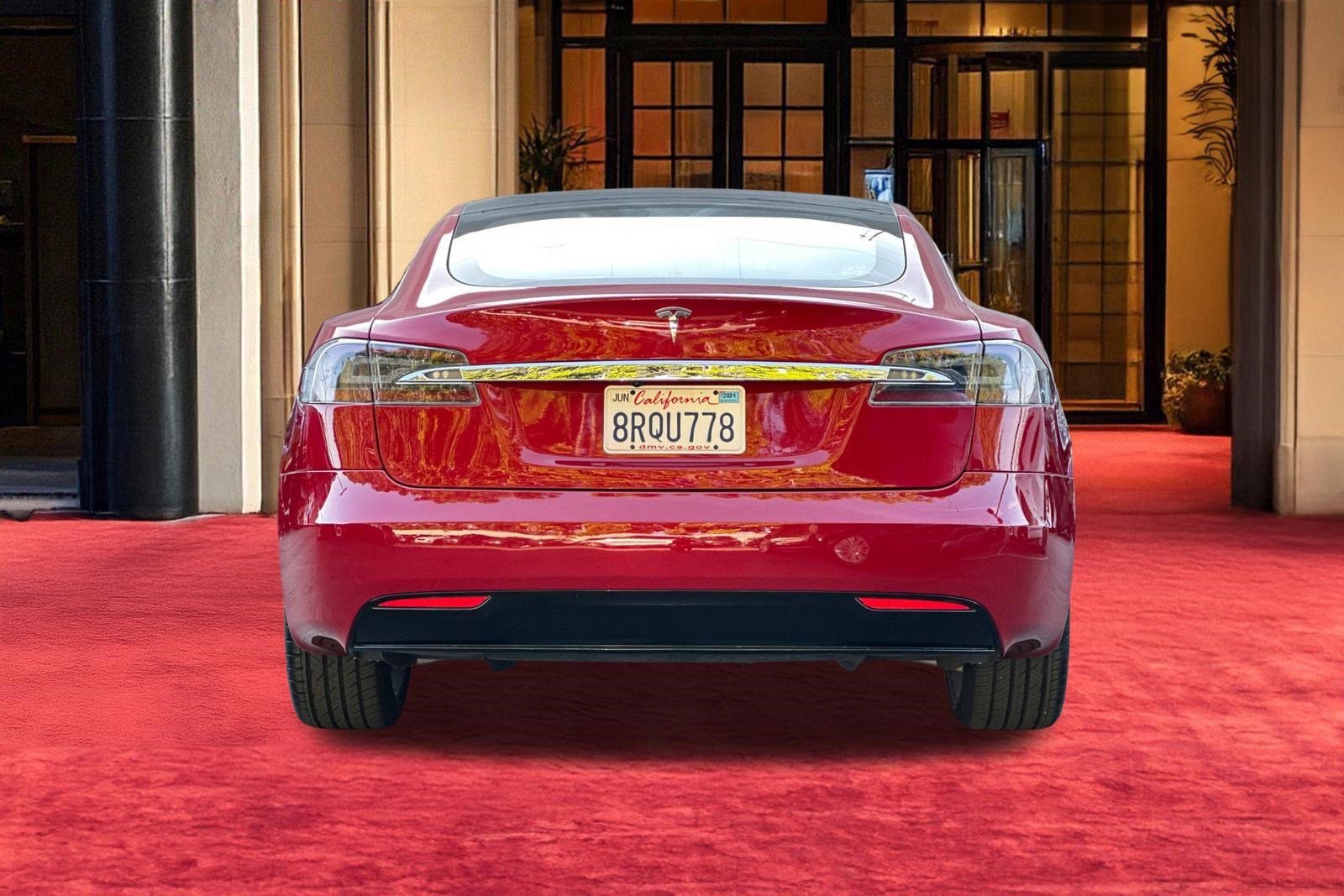 Used 2020 Tesla Model S Long Range Plus image 11