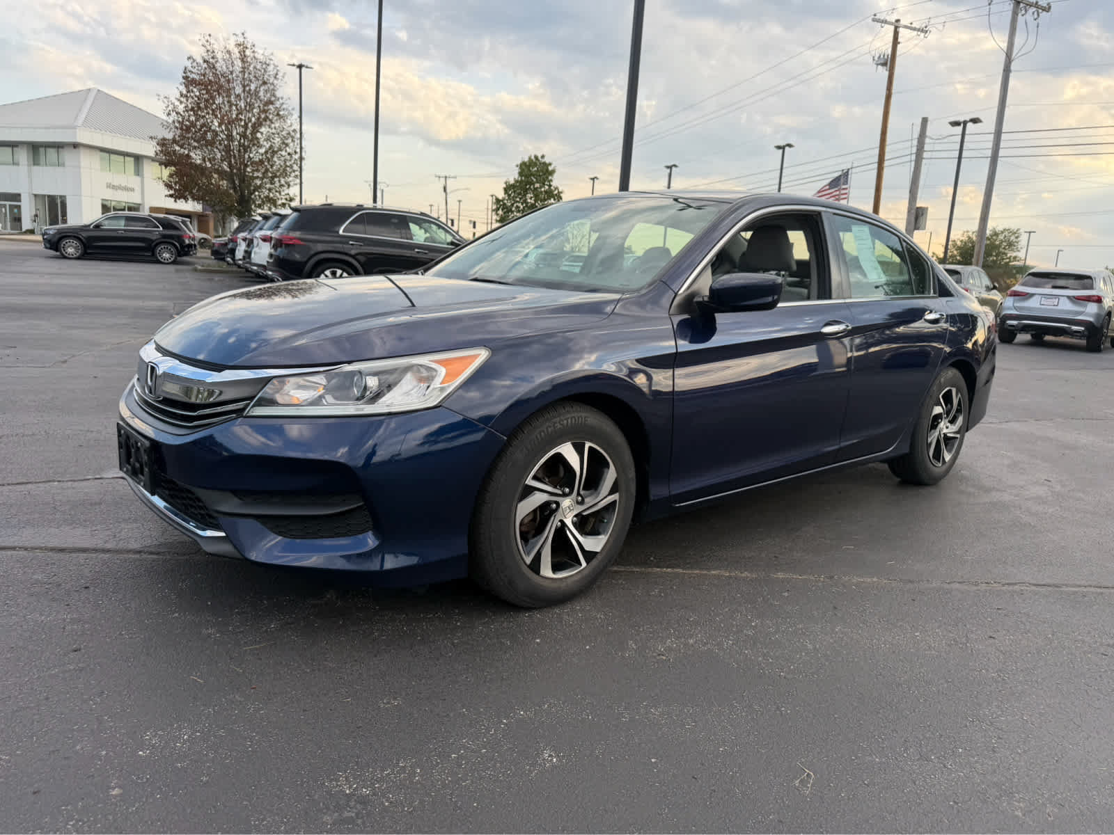 Used 2016 Honda Accord LX image 3