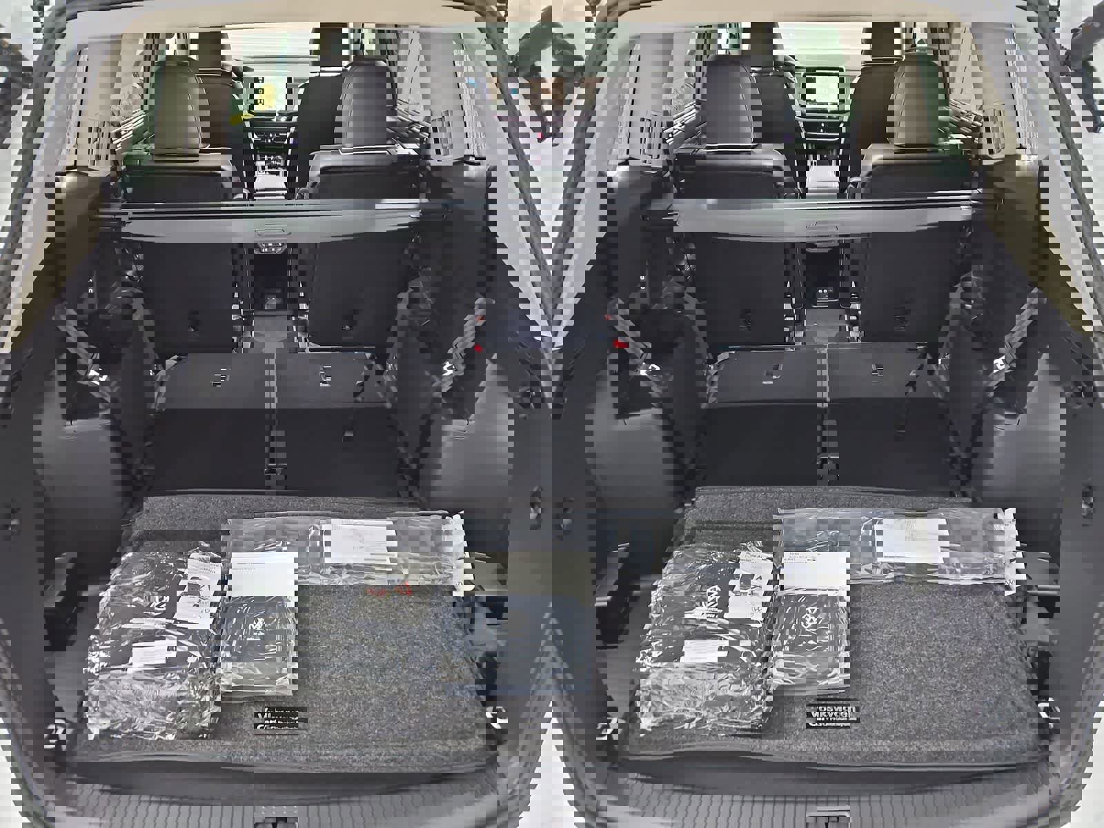 New 2026 Volkswagen Atlas SEL Premium R-Line image 36