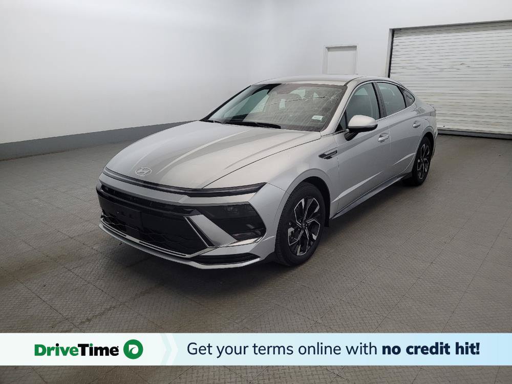 Used 2025 Hyundai Sonata SEL FWD image 1