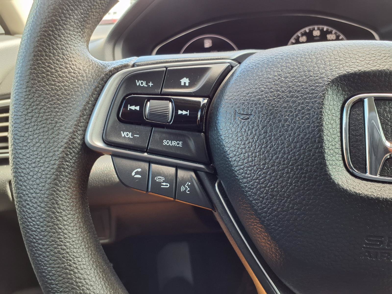 Certified 2020 Honda Accord LX image 15