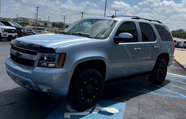 Used 2011 Chevrolet Tahoe LT AWD/4WD image 2