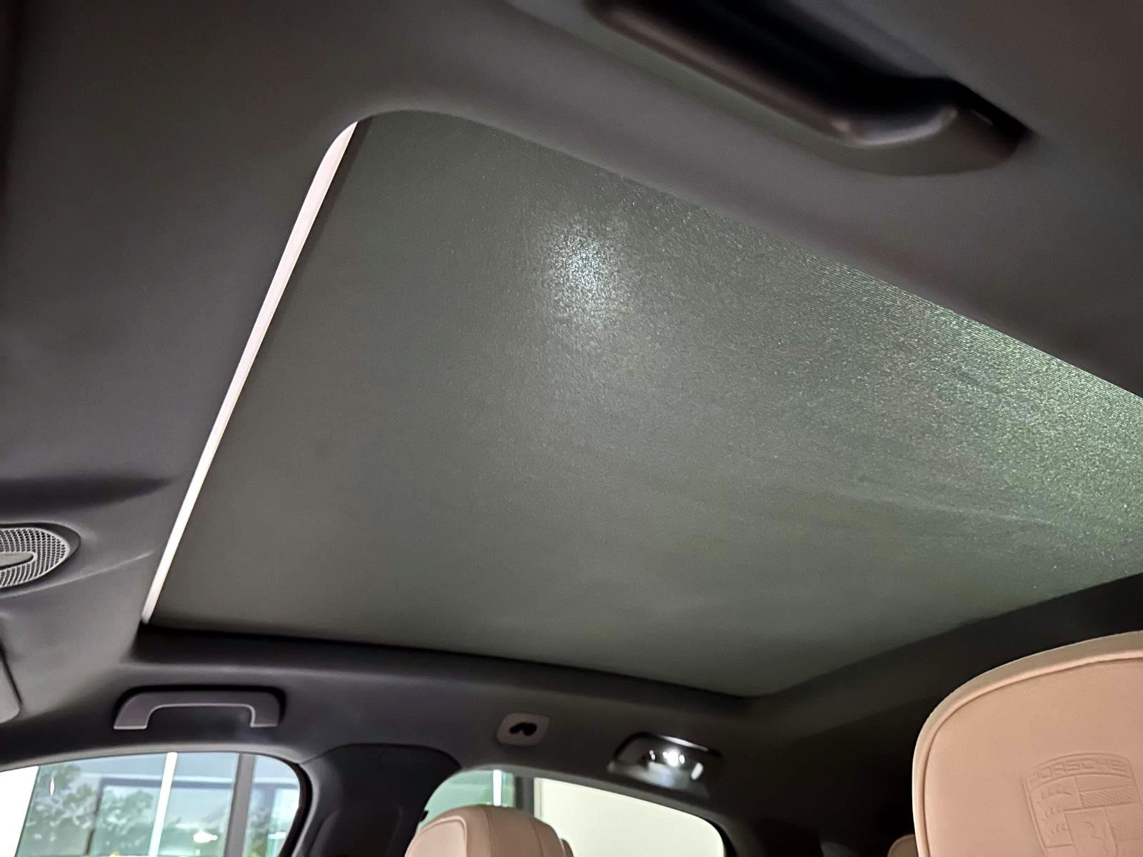 Certified 2026 Porsche Cayenne Coupe image 32