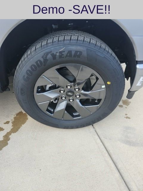 New 2025 Ford F150 Lightning Flash image 8