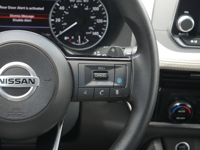 Used 2021 Nissan Rogue SV AWD/4WD image 15