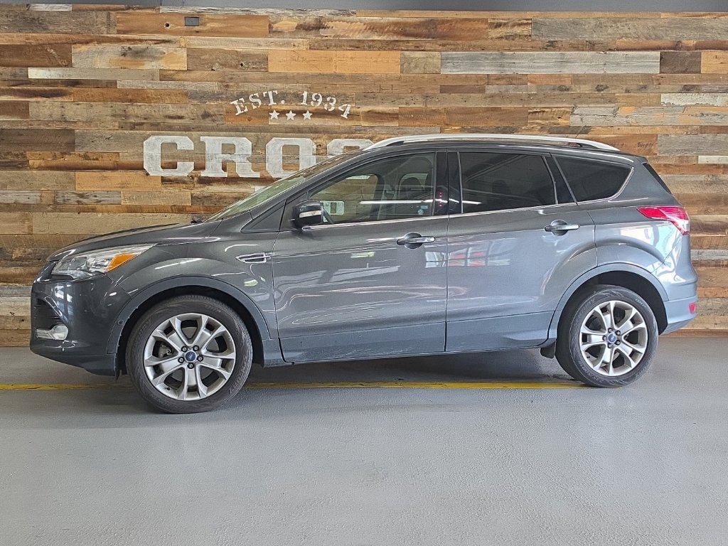 Used 2015 Ford Escape Titanium w/ Equipment Group 301A AWD/4WD image 13