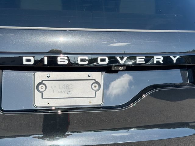 Used 2025 Land Rover Discovery Metropolitan Edition AWD/4WD image 11